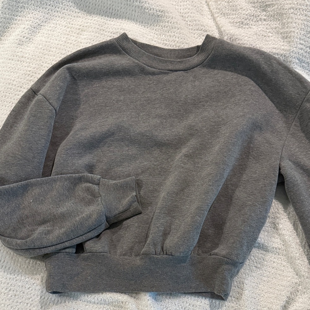 Wild Fable Gray Sweatshirt